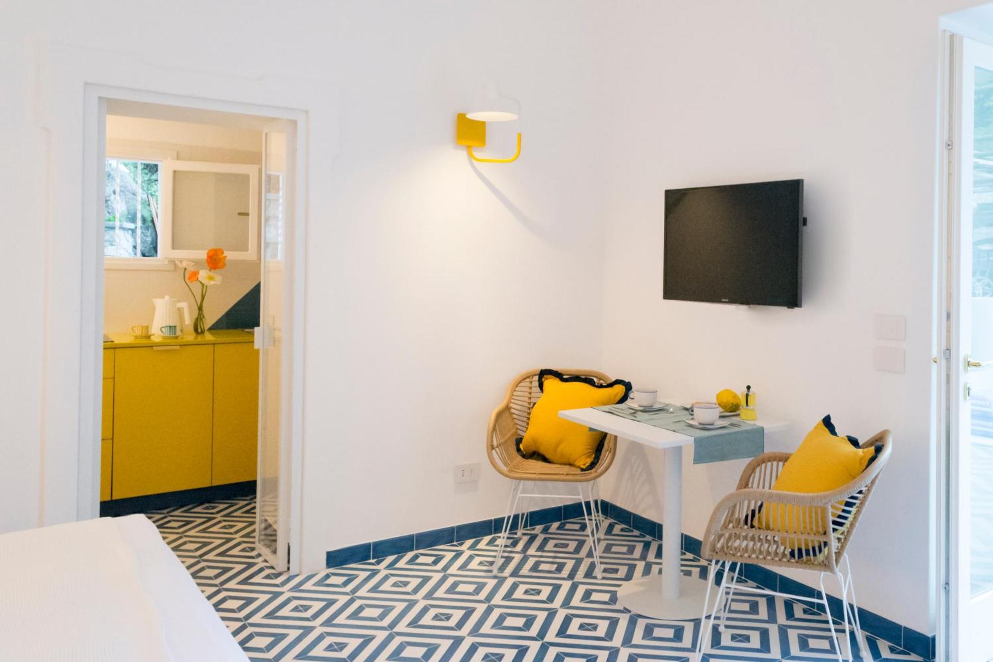 O' Mar - Amalfi Coast Suite Praiano Exterior photo