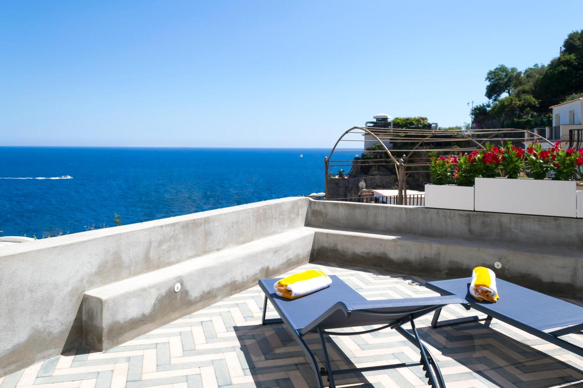 O' Mar - Amalfi Coast Suite Praiano Exterior photo