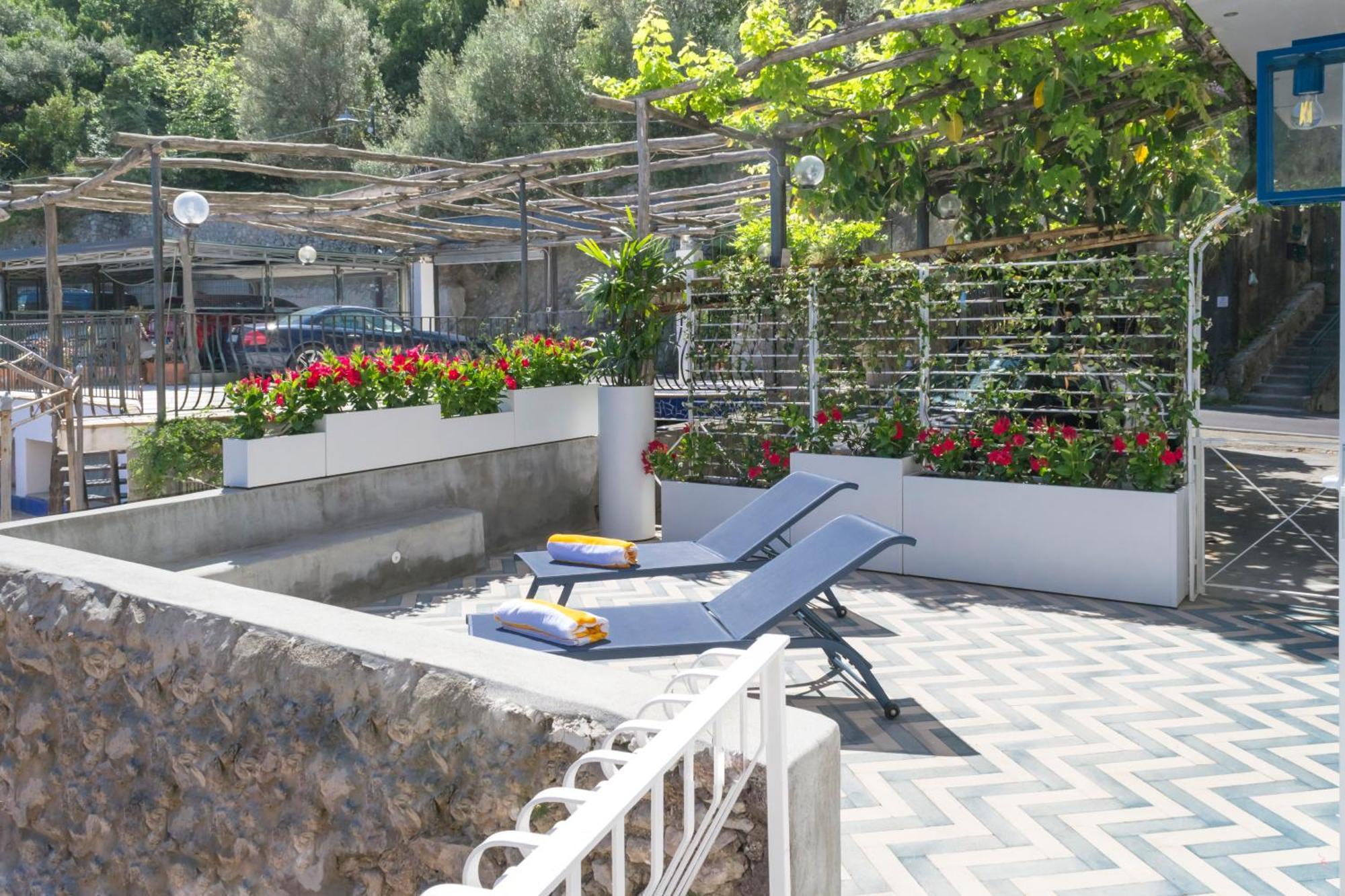 O' Mar - Amalfi Coast Suite Praiano Exterior photo