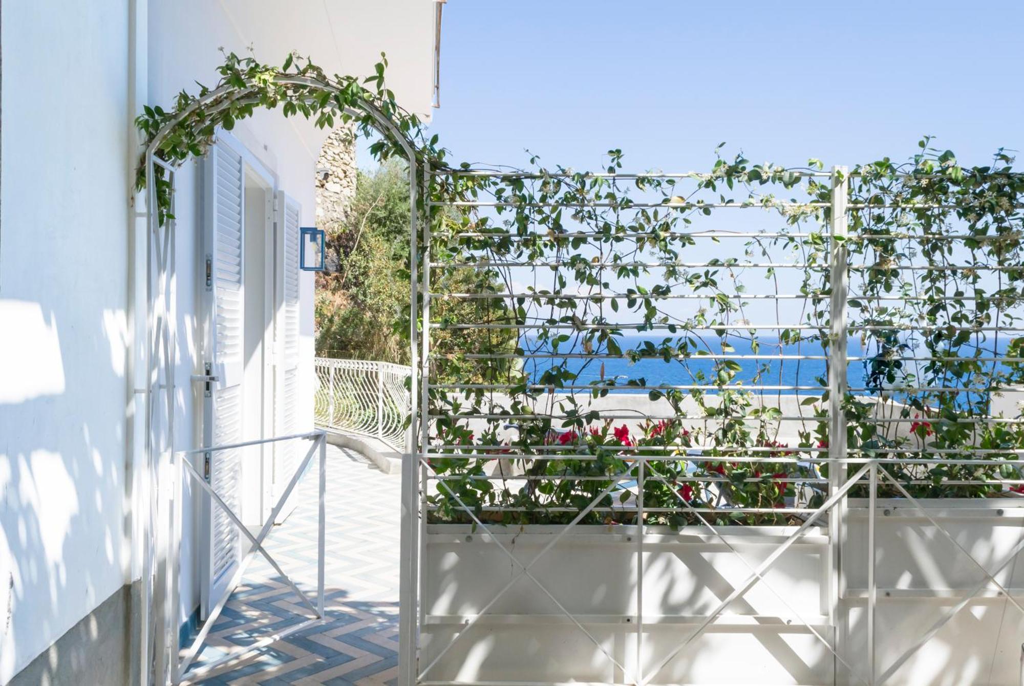 O' Mar - Amalfi Coast Suite Praiano Exterior photo